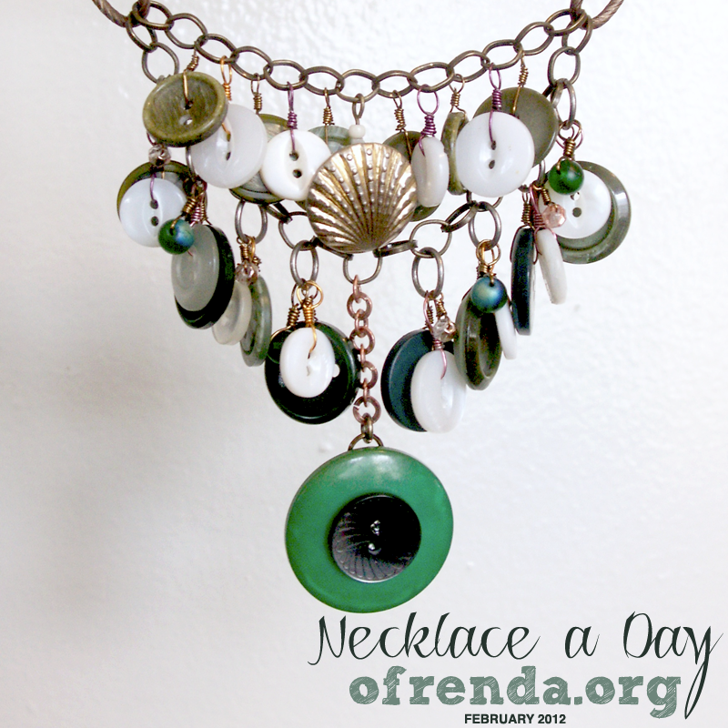 Necklace a Day 2 green buttons